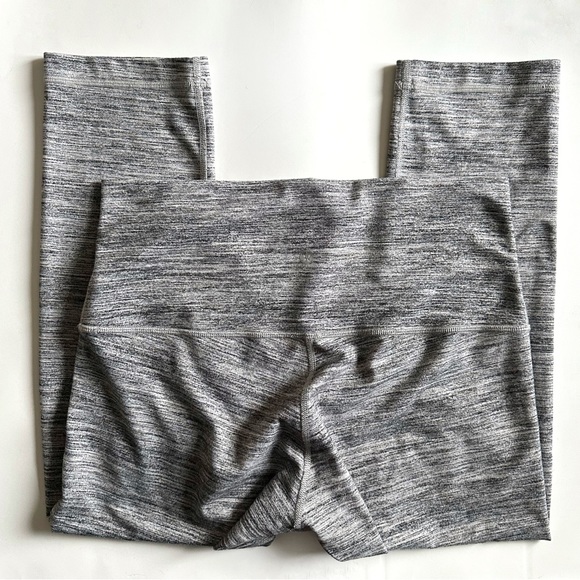 •LULULEMON• Wunder Under Hi Rise Crop 21” Space Dye Camo Grey Size 10 - Picture 5 of 10